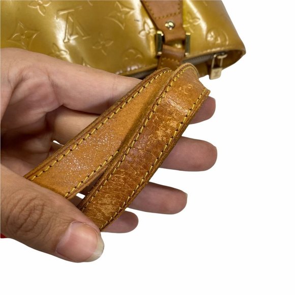 💚OFFERS?✅ Authentic Louis Vuitton Shoulder Bag Houston Yellows Vernis 031198M - Picture 12 of 13